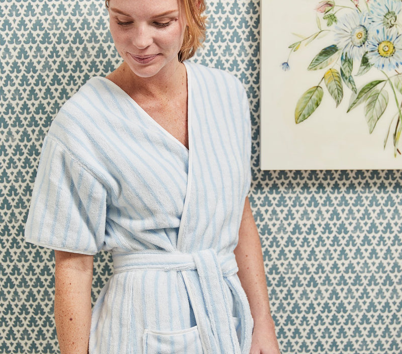 Women's Short Robe