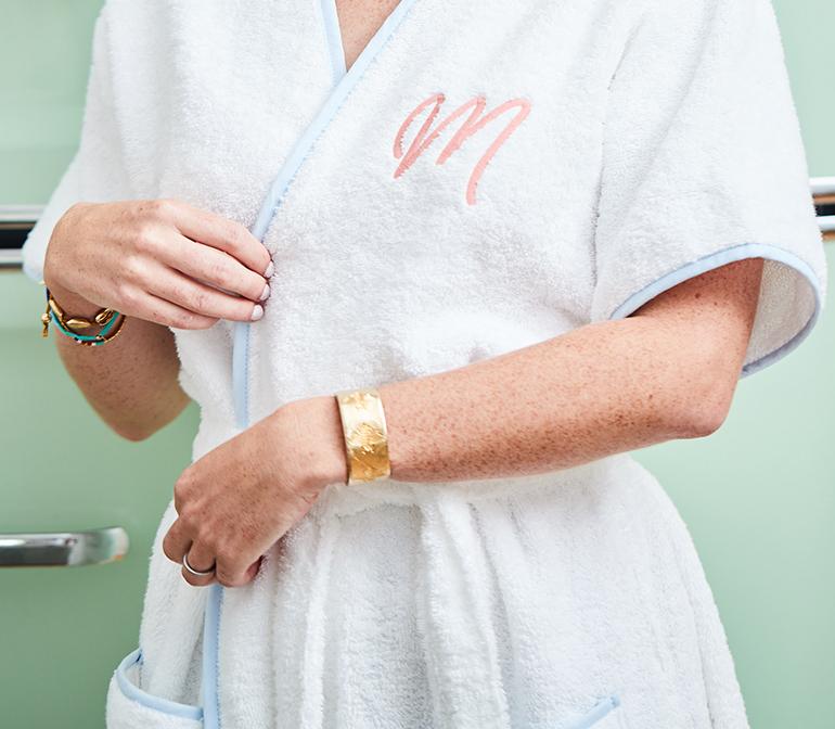 Women's Short Robe